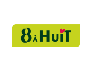 8 A Huit